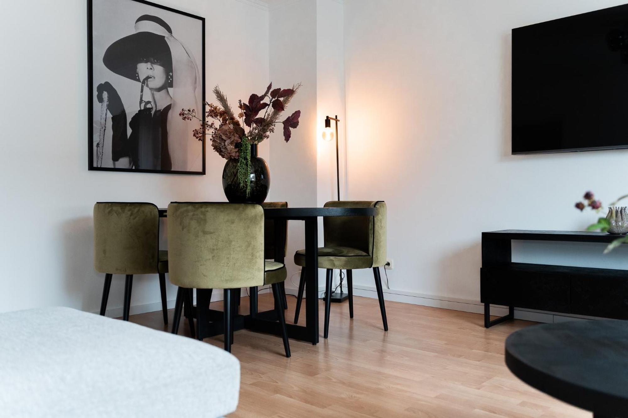 Junik Apartments "Am Sternbuschweg" Duisburg Luaran gambar